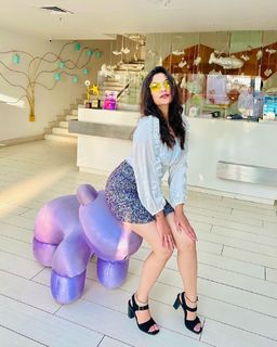 Geet Gambhir feet photo thumbnail