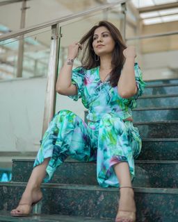 Geet Gambhir feet photo thumbnail