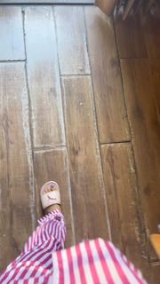 Geet Gambhir feet photo thumbnail