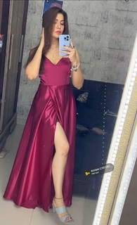 Geet Gambhir feet photo thumbnail