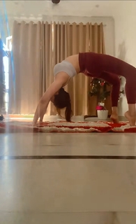 Geet Gambhir feet photo thumbnail