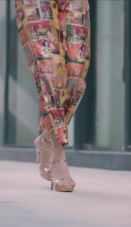 Geet Gambhir feet photo thumbnail