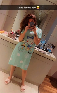 Geet Gambhir feet photo thumbnail