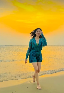 Geet Gambhir feet photo thumbnail