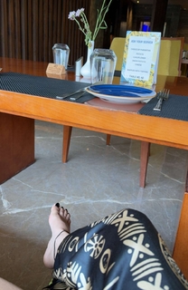 Geet Gambhir feet photo thumbnail