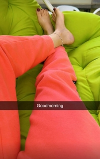 Geet Gambhir feet photo thumbnail