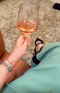 Geet Gambhir feet photo thumbnail