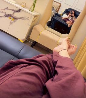 Geet Gambhir feet photo thumbnail