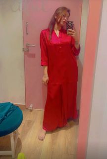 Geet Gambhir feet photo thumbnail