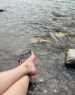 Geet Gambhir feet photo thumbnail