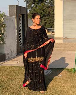 Geet Goraya feet photo 11