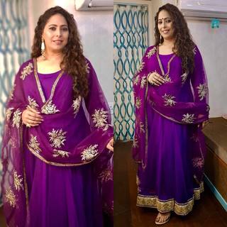 Geeta Kapoor feet photo 11