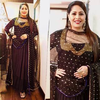 Geeta Kapoor feet photo 4