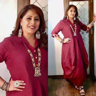 Geeta Kapoor feet photo 1
