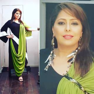 Geeta Kapoor feet photo 19
