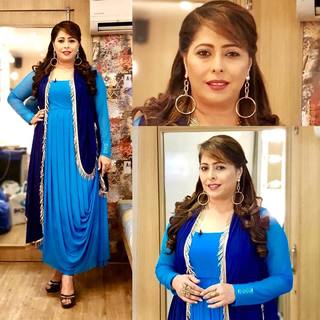 Geeta Kapoor feet photo 17