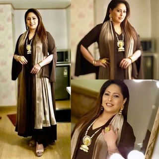 Geeta Kapoor feet photo 7