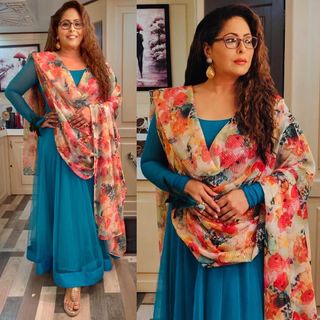 Geeta Kapoor feet photo 2