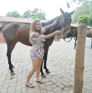 Geisy Arruda feet photo 6
