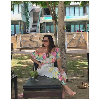 Geisy Arruda feet photo 1