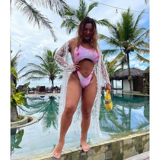 Geisy Arruda feet photo 11