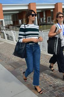 Gemma Arterton feet photo thumbnail