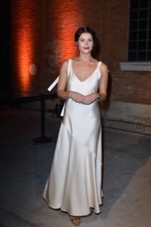 Gemma Arterton feet photo thumbnail
