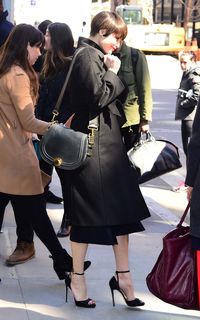 Gemma Arterton feet photo thumbnail