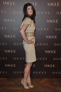 Gemma Arterton feet photo thumbnail