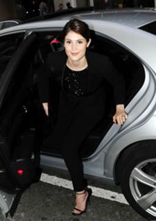 Gemma Arterton feet photo thumbnail