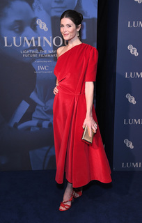 Gemma Arterton feet photo thumbnail