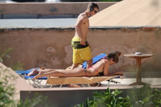 Gemma Atkinson feet photo thumbnail