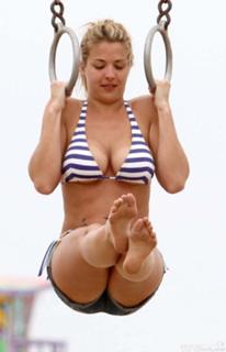 Gemma Atkinson feet photo thumbnail