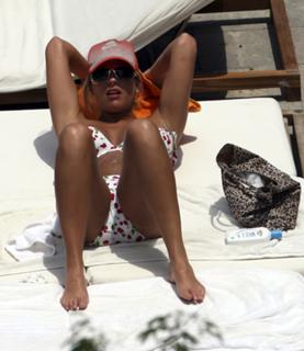 Gemma Atkinson feet photo thumbnail