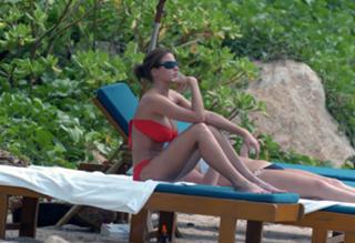 Gemma Atkinson feet photo thumbnail