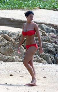 Gemma Atkinson feet photo thumbnail