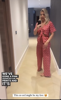 Gemma Atkinson feet photo thumbnail