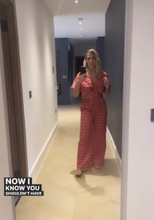 Gemma Atkinson feet photo thumbnail