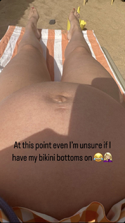 Gemma Atkinson feet photo thumbnail