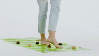 Gemma Chan feet photo thumbnail