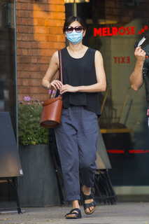 Gemma Chan feet photo thumbnail