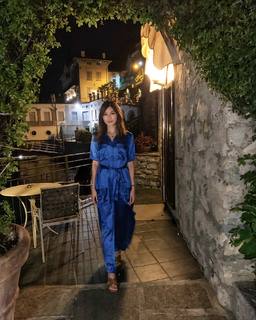 Gemma Chan feet photo thumbnail