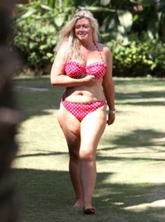 Gemma Collins feet photo 12