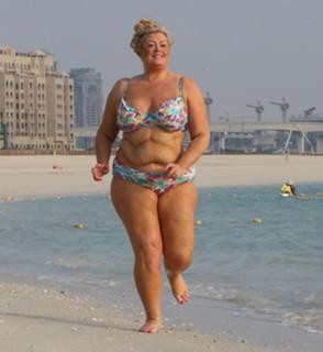 Gemma Collins feet photo 1