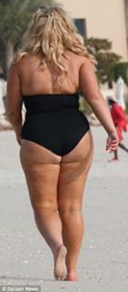 Gemma Collins feet photo 4