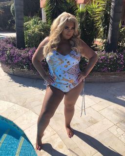 Gemma Collins feet photo 8