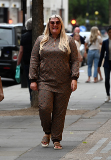 Gemma Collins feet photo 16