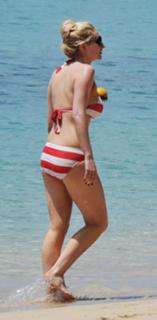 Gemma Merna feet photo thumbnail