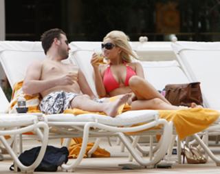 Gemma Merna feet photo thumbnail