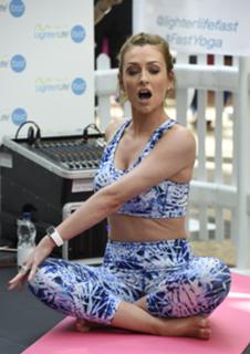 Gemma Merna feet photo thumbnail